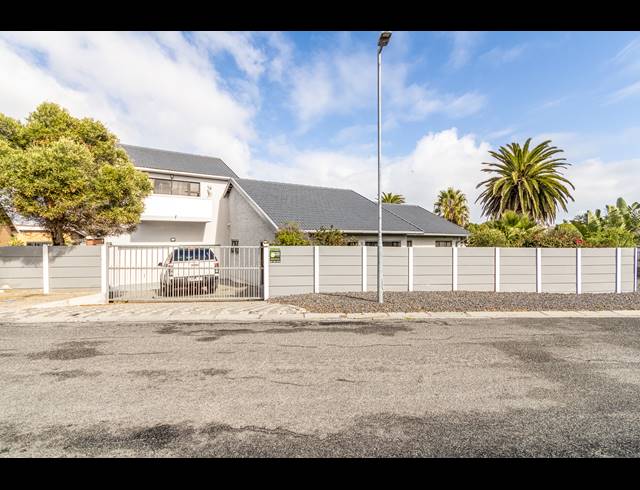 5 BEDROOM FREESTANDING SOLD IN VAN RIEBEECKSTRAND
